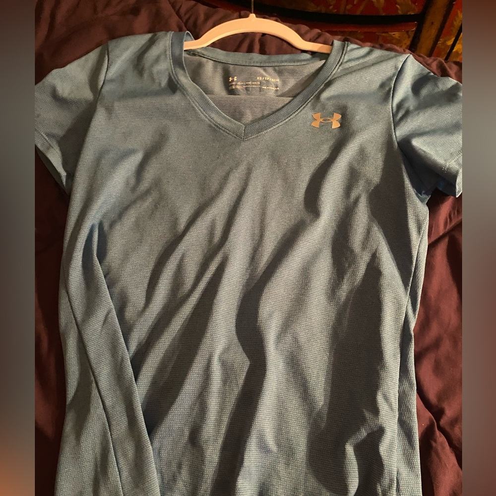 Under armor Shirt / Shorts $5 each $10 for all